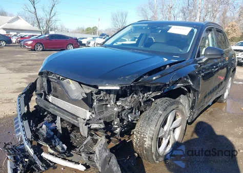 2020 Audi Q3 Premium 45 Tfsi Quattro Tiptronic z USA, uszkodzony, nr VIN WA1AECF32L1009445